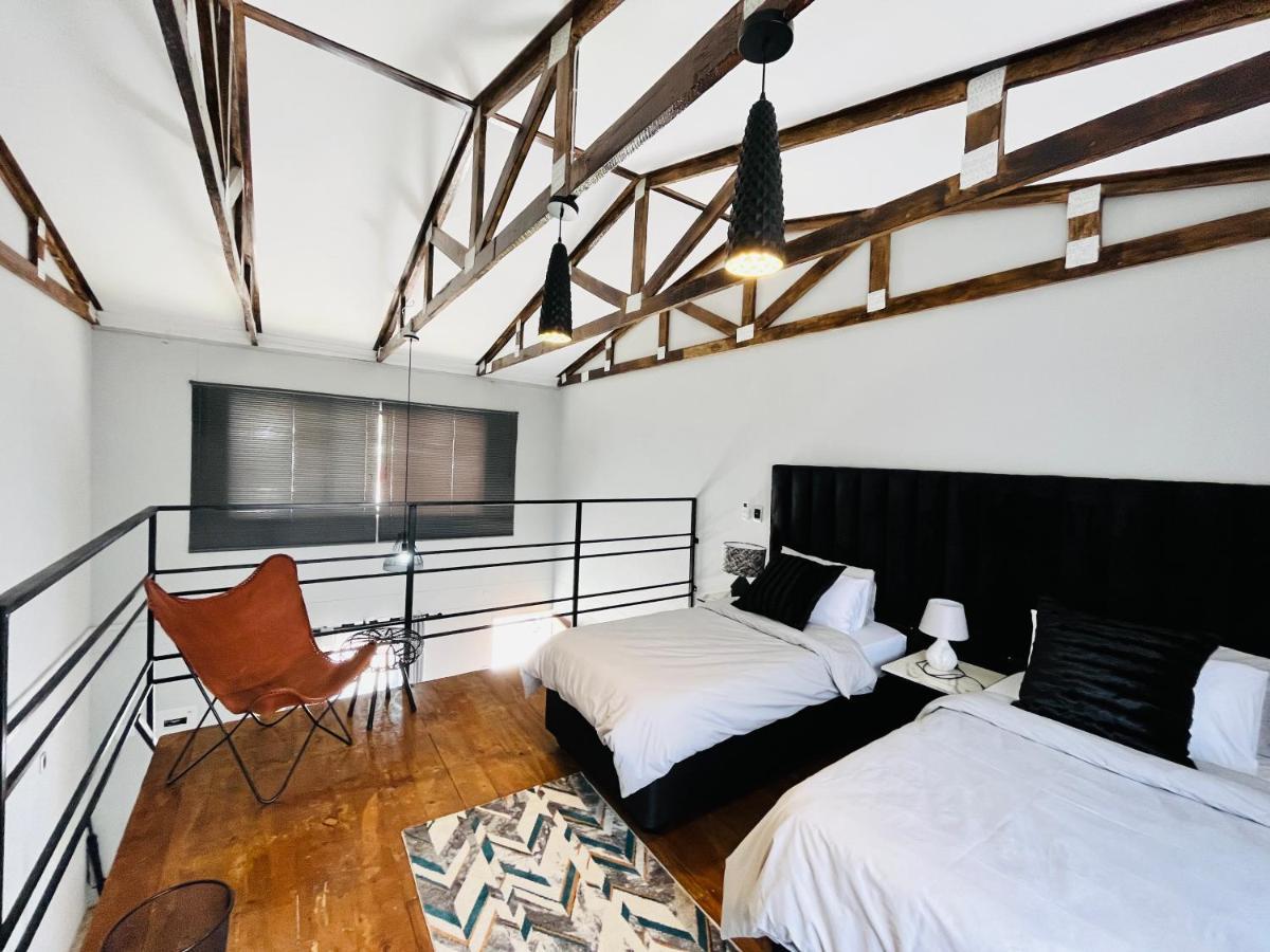 Kates Nest Guesthouse Oshakati Exterior photo