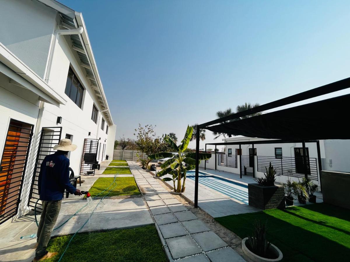 Kates Nest Guesthouse Oshakati Exterior photo